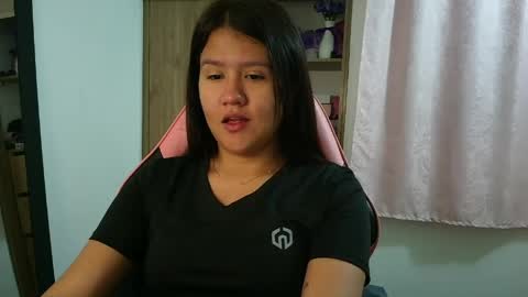 Olivia online show from 16, 4, 2026