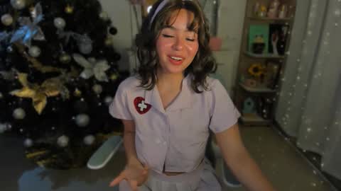 Olivia online show from 23, 11, 2025