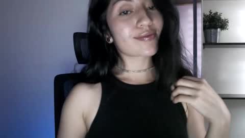 oliviaaa__ online show from 19, 10, 2025