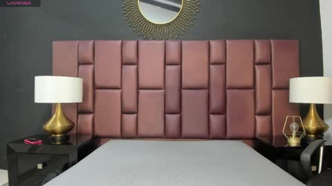 Olivia Burning online show from 18, 4, 2026