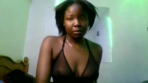 oliviah_1 online show from 26, 10, 2025