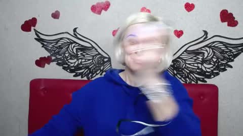 OliviaHorst online show from 8, 3, 2025