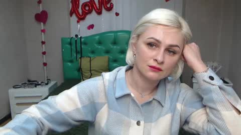 OliviaHorst online show from 12, 3, 2025