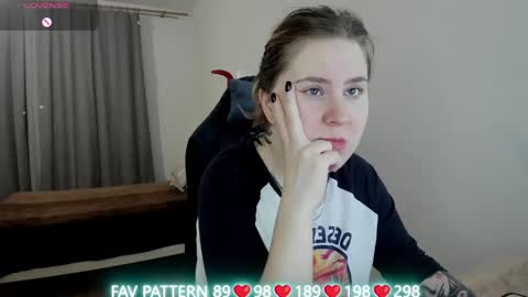 . online show from 10, 3, 2025