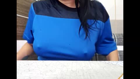 Olivia online show from 21, 12, 2025