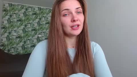 Olivia online show from 26, 10, 2025