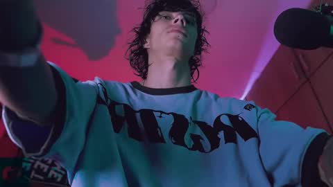     online show from 3, 10, 2025