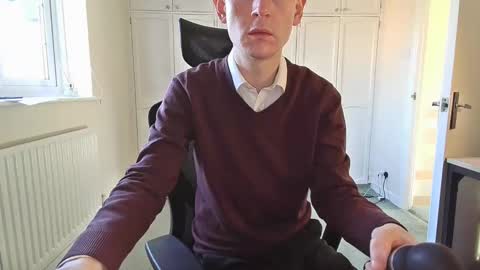 Olly online show from 2, 2, 2025