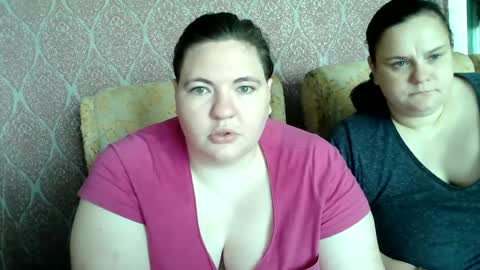 OlyaAndNetty online show from 17, 6, 2026