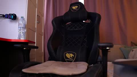 Snapshot of omg_pie chatting on 4, 3, 2025 Mars online show from 4, 3, 2025