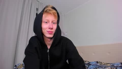 Snapshot of omg_pie chatting on 6, 10, 2025 Mars online show from 6, 10, 2025