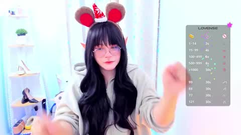 Snapshot of omorimori chatting on 24, 11, 2025 Omori Chan online show from 24, 11, 2025