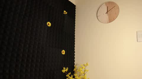 Violette online show from 9, 2, 2025