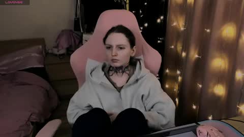 on_yxxx online show from 27, 4, 2026