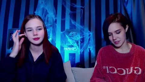 Snapshot of onaloon chatting on 3, 11, 2025 onaloon online show from 3, 11, 2025