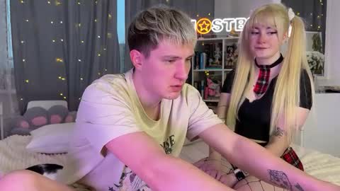 couple Lu sexy chick in middle and Jimmyblonde our friend Brianglasses online show from 2, 3, 2025