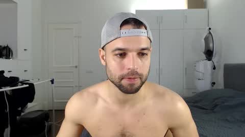 onebestlover online show from 1, 3, 2026