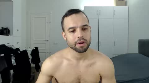 onebestlover online show from 17, 3, 2026