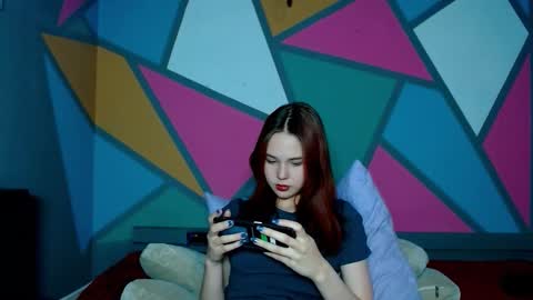 onessandra online show from 15, 12, 2025