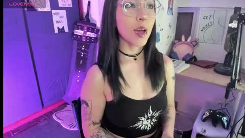 oni_dakotta online show from 29, 9, 2025