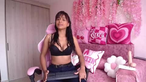 Snapshot of onix_ebony chatting on 23, 2, 2026 onix_ebony online show from 23, 2, 2026