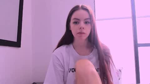 only_sarah1 online show from 15, 10, 2025