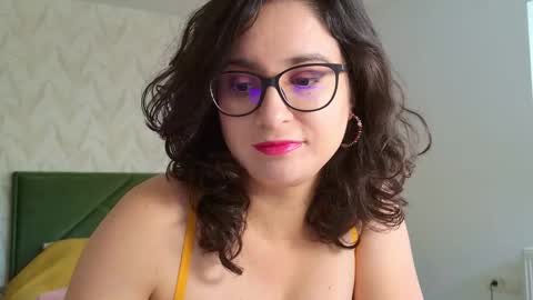 Snapshot of onlyella92_ chatting on 13, 10, 2025 onlyella92_ online show from 13, 10, 2025