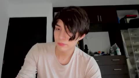 Sergio online show from 8, 7, 2026