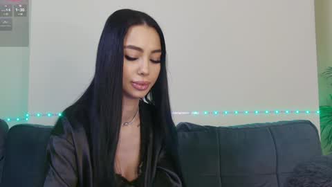 Xandra online show from 13, 1, 2025