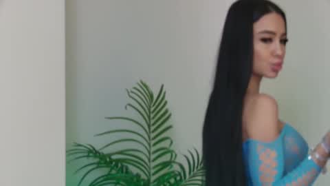 Xandra online show from 25, 2, 2025