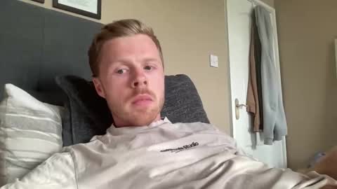 onnmyownface online show from 21, 4, 2026