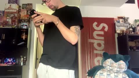 Snapshot of onthecumup69 chatting on 24, 2, 2025 onthecumup69 online show from 24, 2, 2025