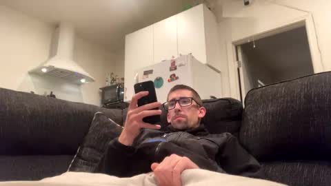 Snapshot of onthecumup69 chatting on 25, 2, 2025 onthecumup69 online show from 25, 2, 2025