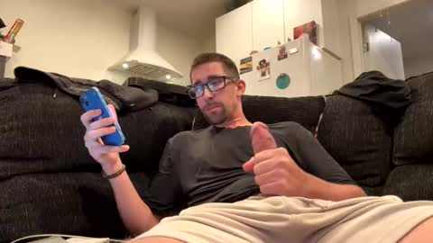 Snapshot of onthecumup69 chatting on 28, 10, 2025 onthecumup69 online show from 28, 10, 2025