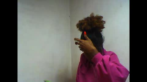 Snapshot of oooorazanasoa chatting on 4, 6, 2026 oooorazanasoa online show from 4, 6, 2026