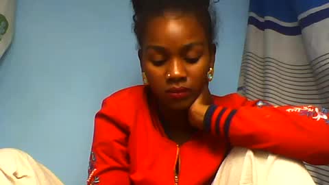 Snapshot of oooorazanasoa chatting on 1, 7, 2026 oooorazanasoa online show from 1, 7, 2026
