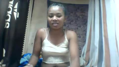 oooozafiette online show from 6, 7, 2026