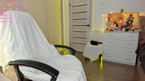 Ophelia online show from 9, 4, 2026