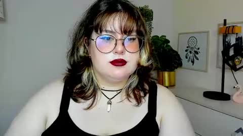 OpheliaLush online show from 4, 8, 2026