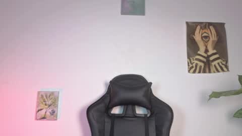 Snapshot of oriana_52 chatting on 2, 5, 2026 Oriana online show from 2, 5, 2026