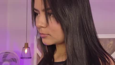 Miss Guzman  online show from 30, 5, 2026