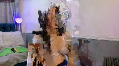 Oriana  online show from 7, 10, 2025