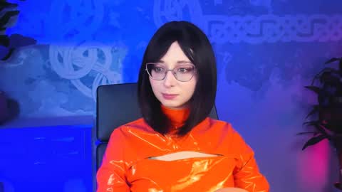 Snapshot of orianna_blade chatting on 2, 2, 2025 Orianna -  Hi Im into geek culture cosplay crafting LARP games. Shall we play DnD online show from 2, 2, 2025
