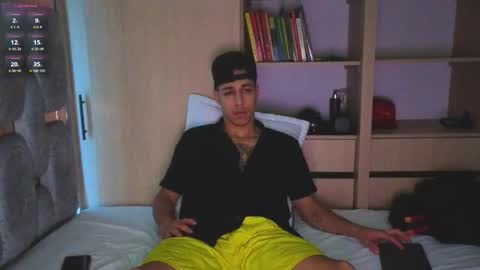 Orionblaze 69  online show from 18, 12, 2025