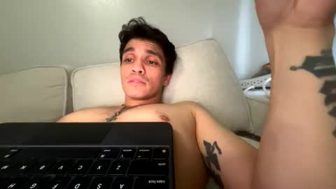 Snapshot of orlando702 chatting on 20, 10, 2025 orlando702 online show from 20, 10, 2025