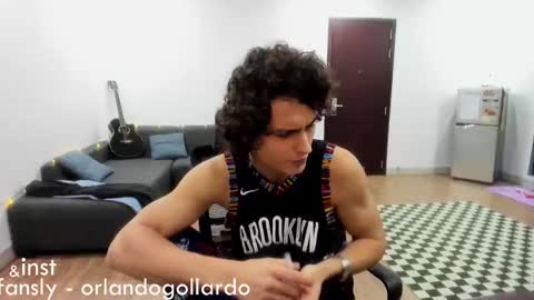 Snapshot of orlando__bloom chatting on 3, 1, 2025 Fansly and Instagram - online show from 3, 1, 2025