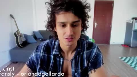 Snapshot of orlando__bloom chatting on 7, 1, 2025 Fansly and Instagram - online show from 7, 1, 2025