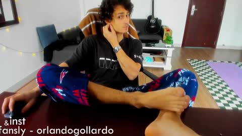 Snapshot of orlando__bloom chatting on 13, 1, 2025 Fansly and Instagram - online show from 13, 1, 2025