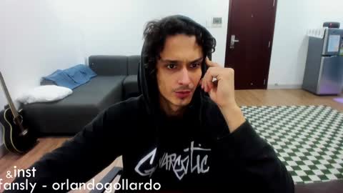 Snapshot of orlando__bloom chatting on 14, 1, 2025 Fansly and Instagram - online show from 14, 1, 2025