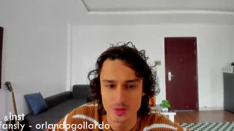 Snapshot of orlando__bloom chatting on 15, 1, 2025 Fansly and Instagram - online show from 15, 1, 2025